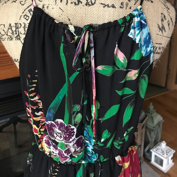 Old Navy Floral Dress - Picture 4 of 6